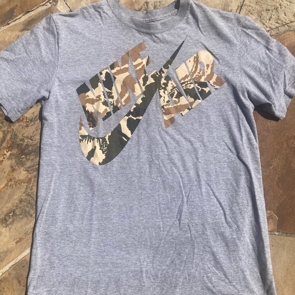 Nike Gray Logo T-Shirt